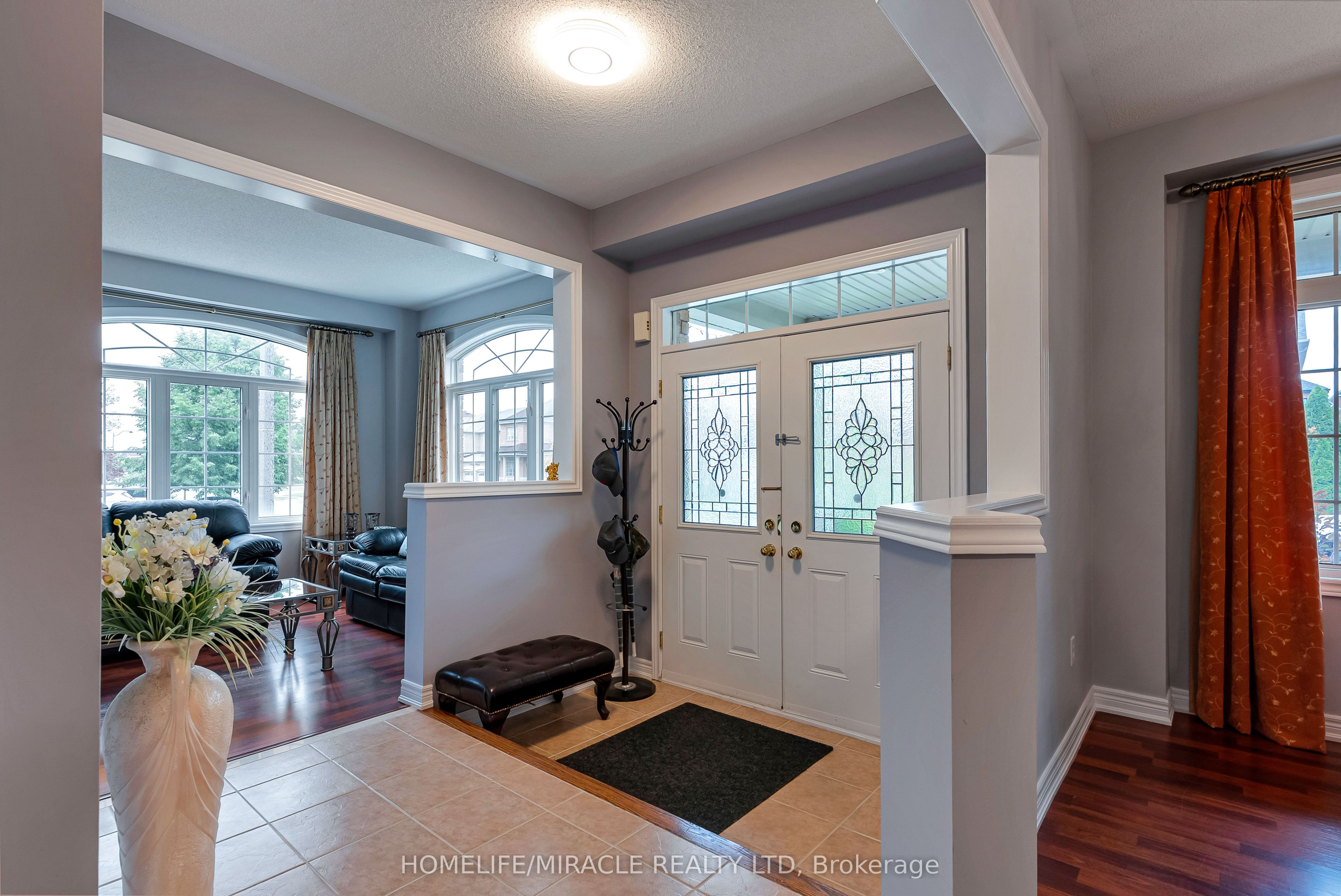 9 Peridot Road Property Photo 4