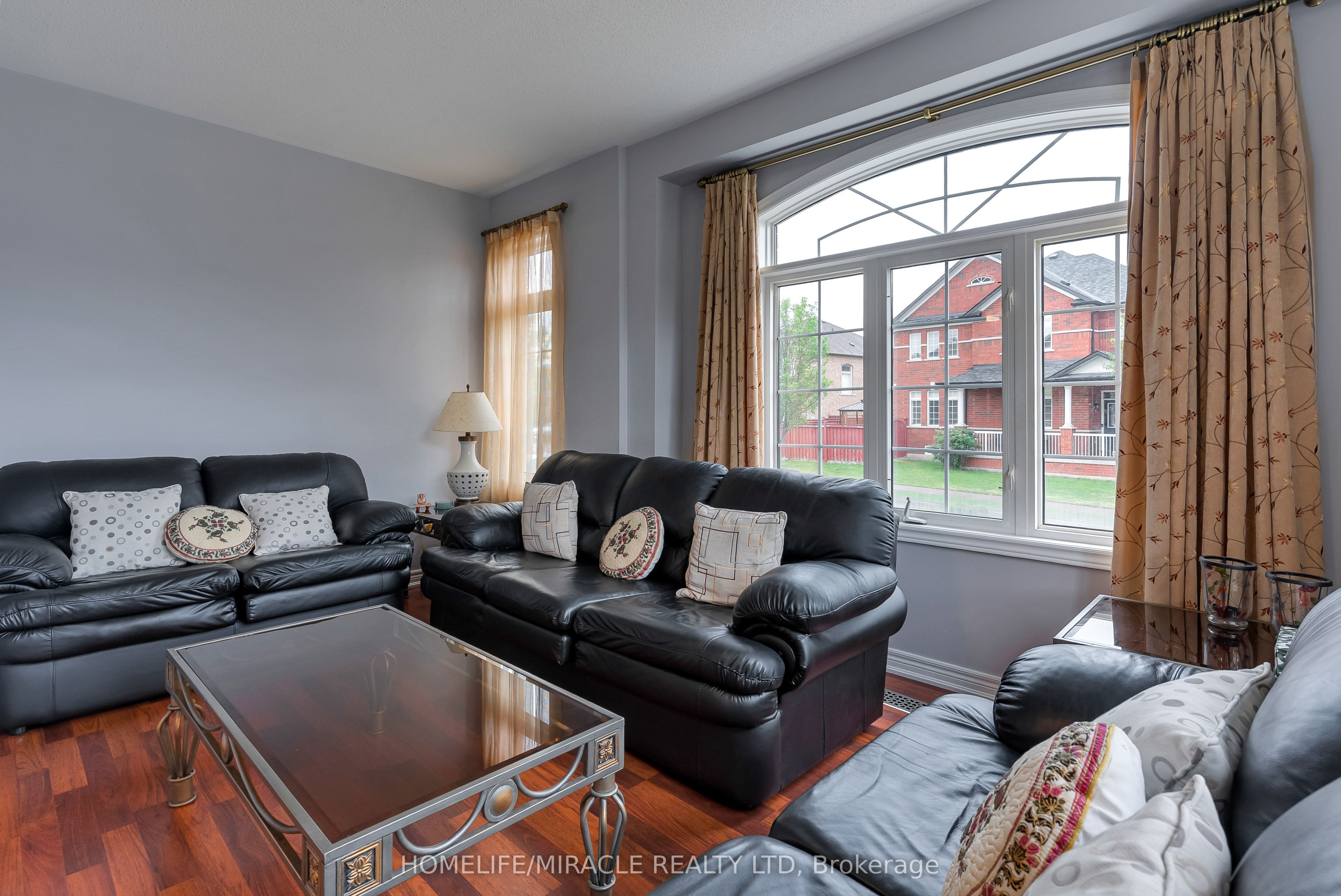 9 Peridot Road Property Photo 8