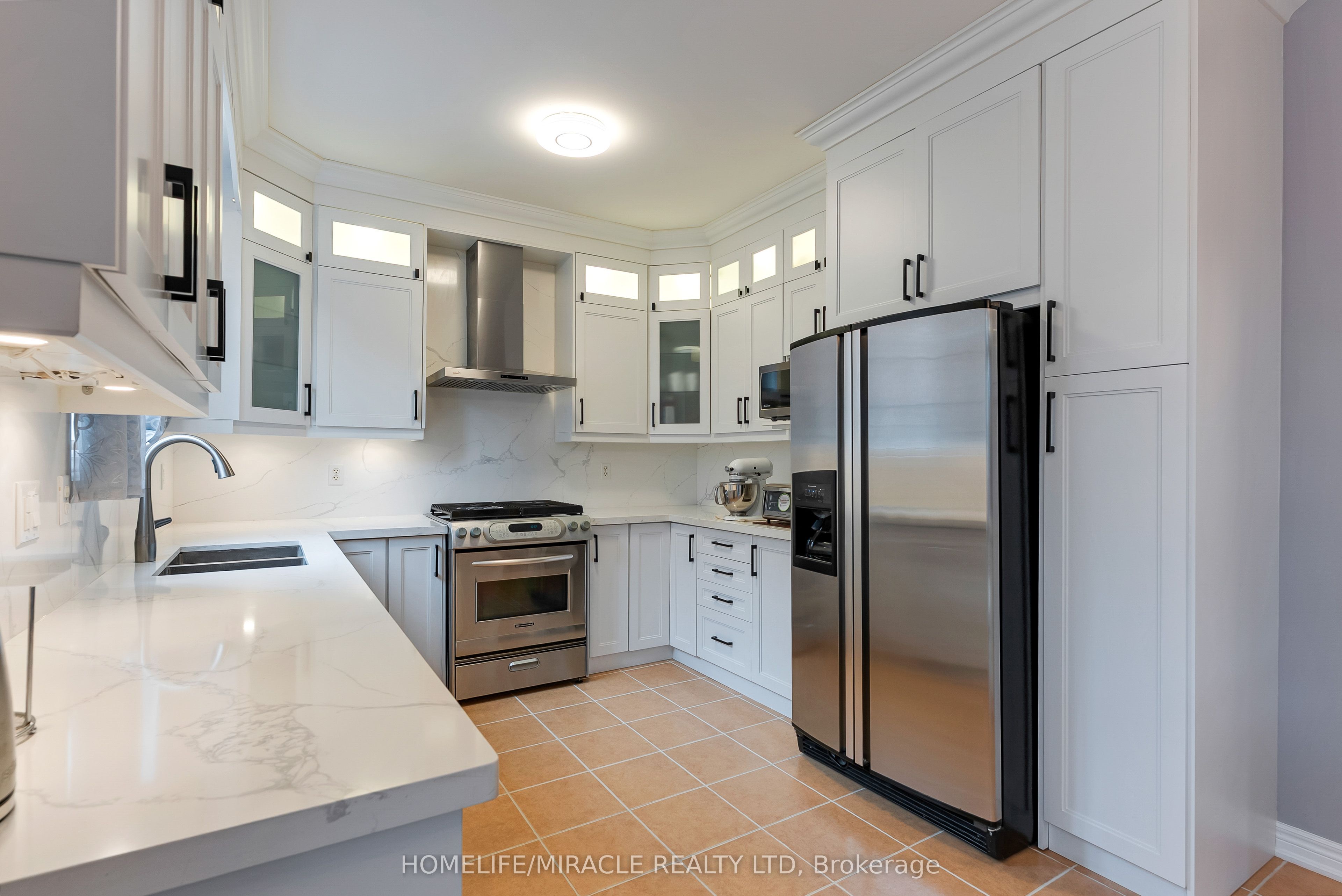 9 Peridot Road Property Photo 18