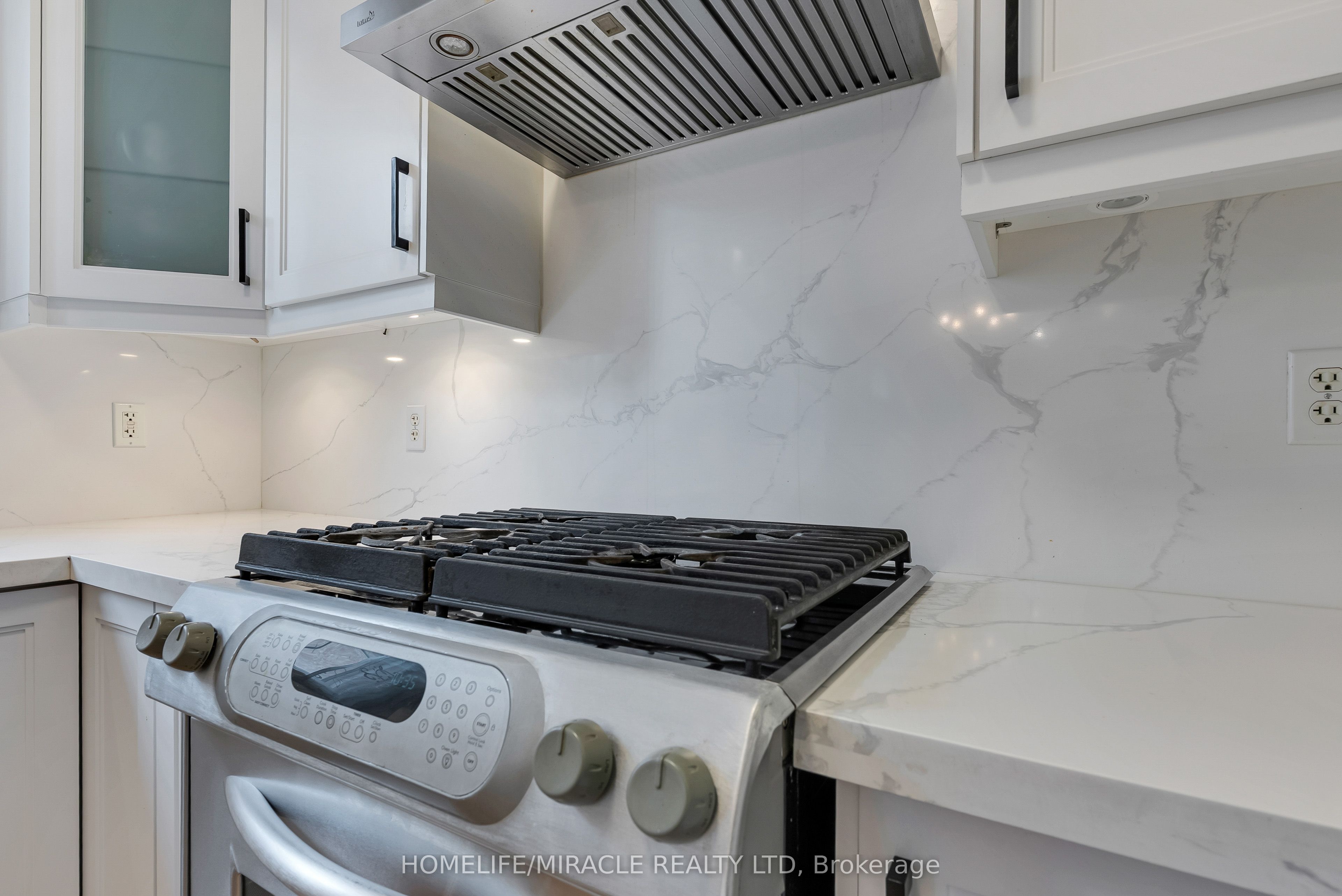 9 Peridot Road Property Photo 21