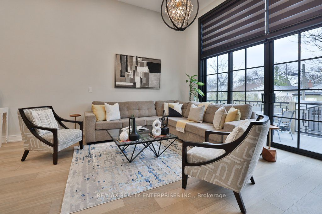 47 Thirteenth Street Property Photo 14