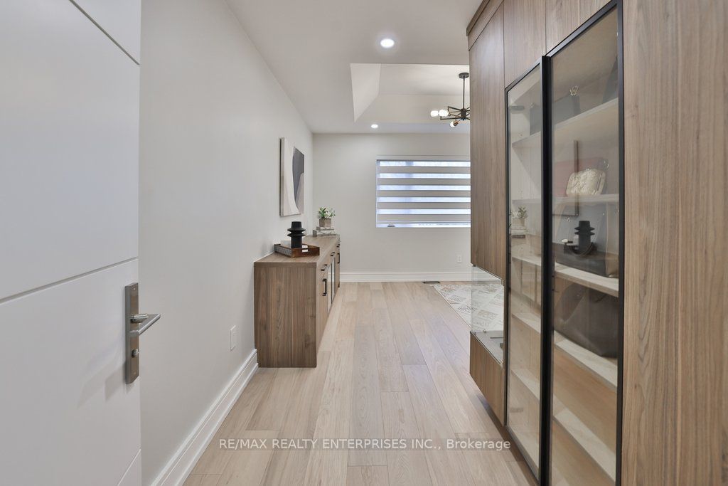 47 Thirteenth Street Property Photo 18