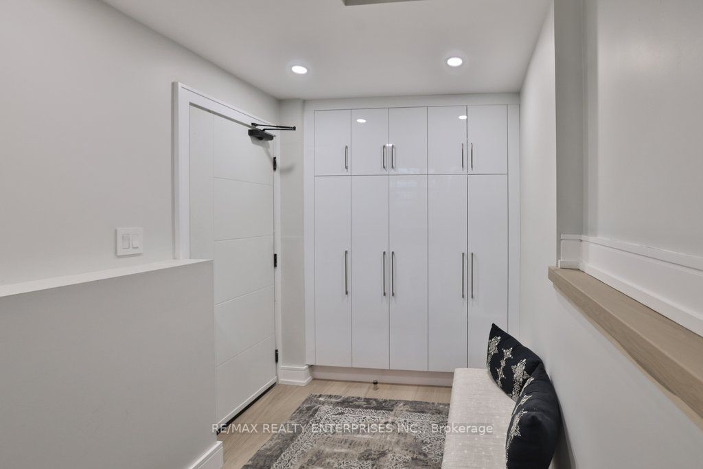 47 Thirteenth Street Property Photo 31