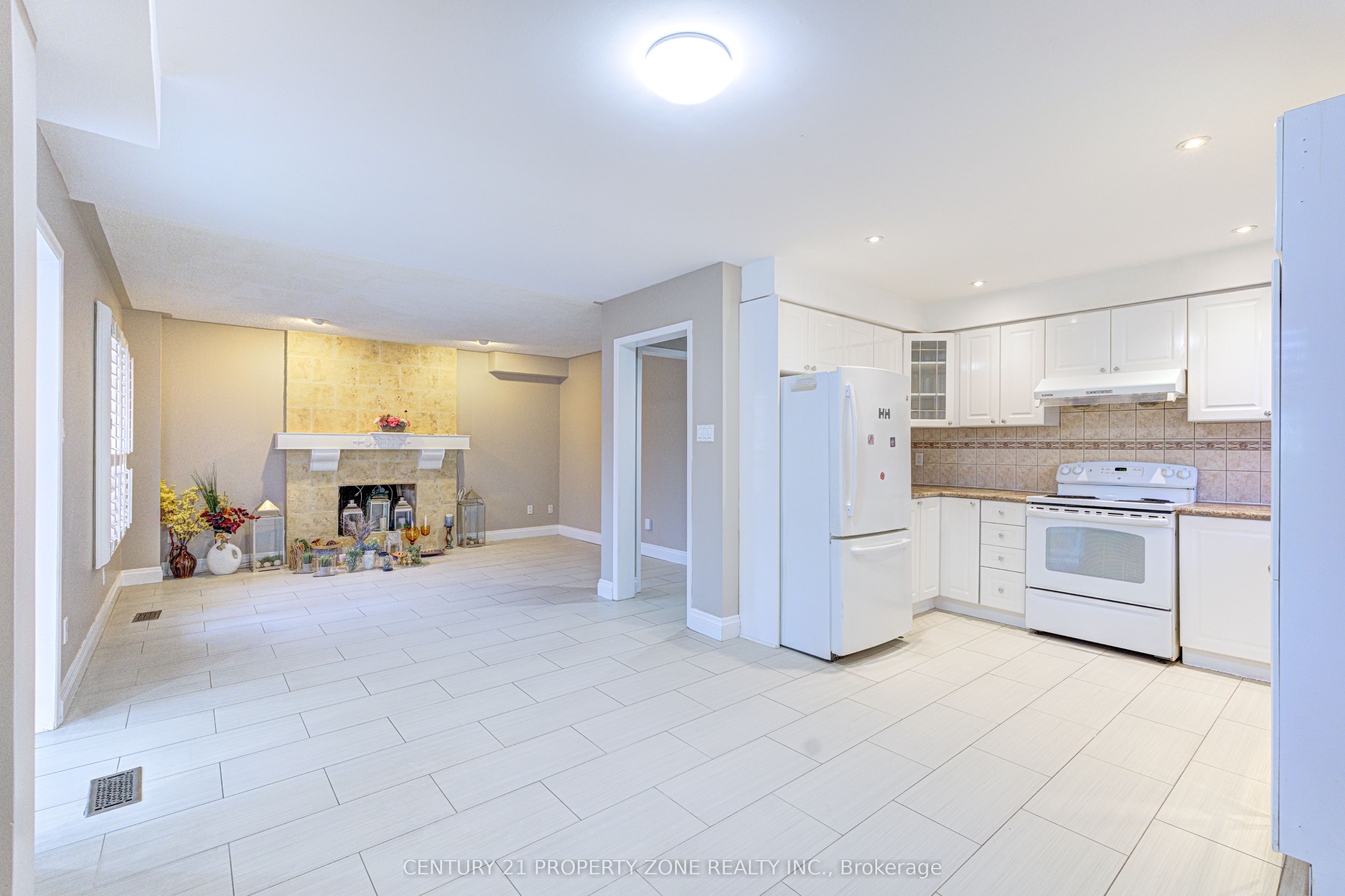 4 Compton Court Property Photo 12