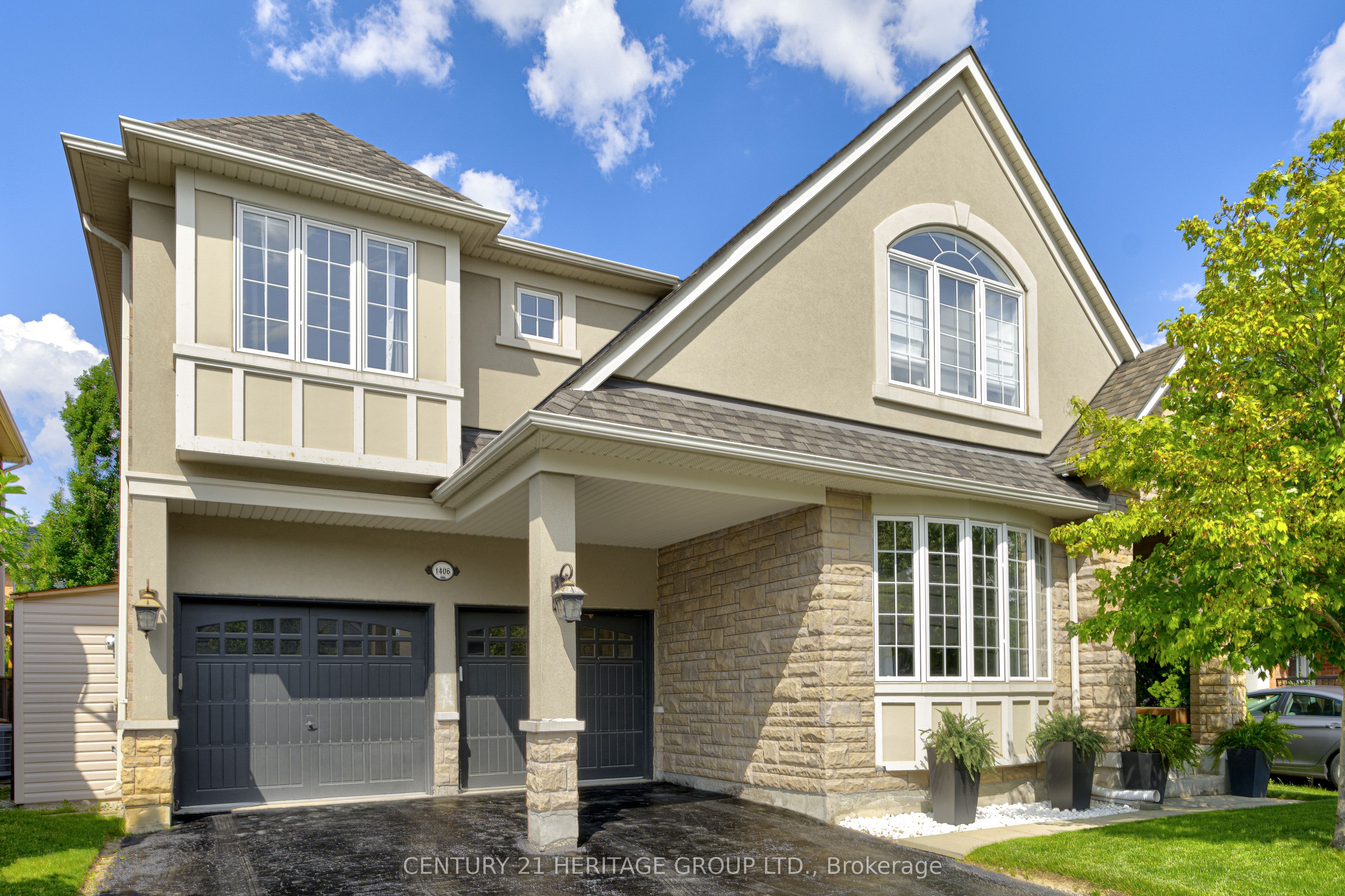 1406 Marshall Crescent Property Photo 1