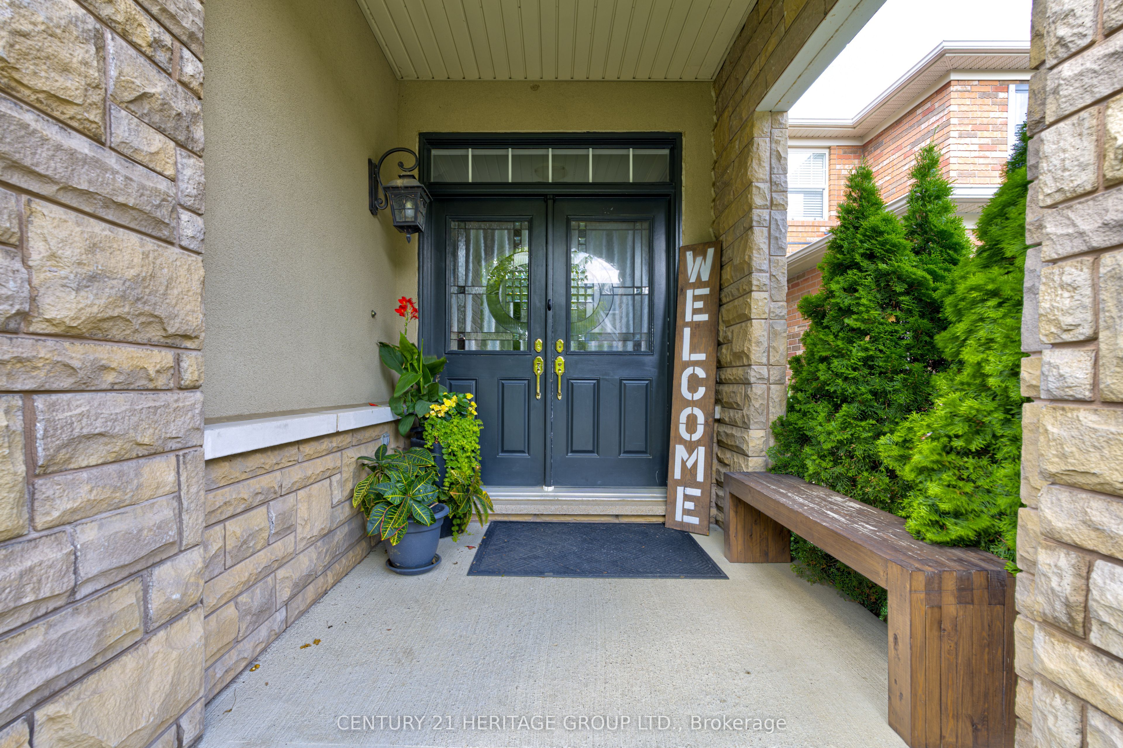 1406 Marshall Crescent Property Photo 3