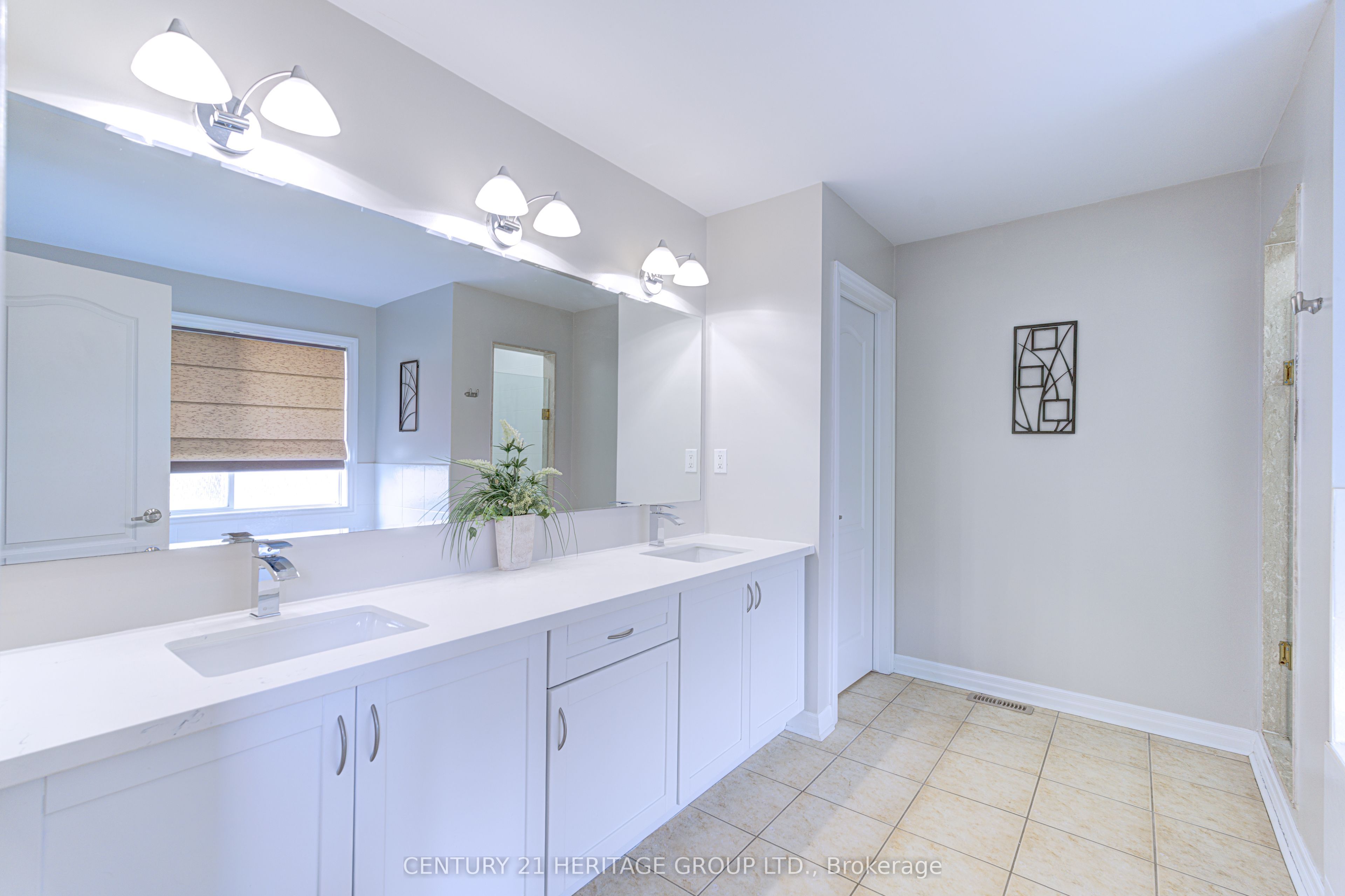 1406 Marshall Crescent Property Photo 25
