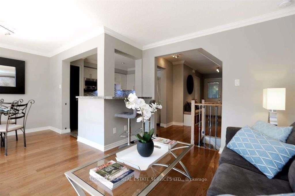 4111 Arbour Green Drive 7 Property Photo 4