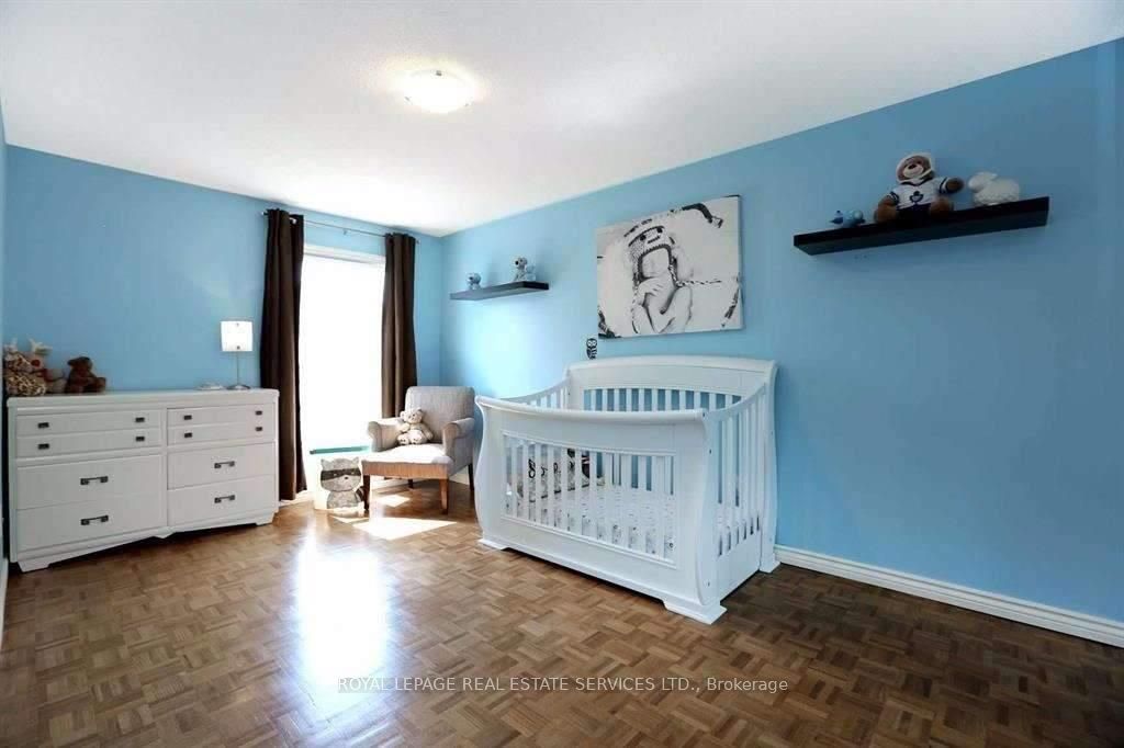 4111 Arbour Green Drive 7 Property Photo 14