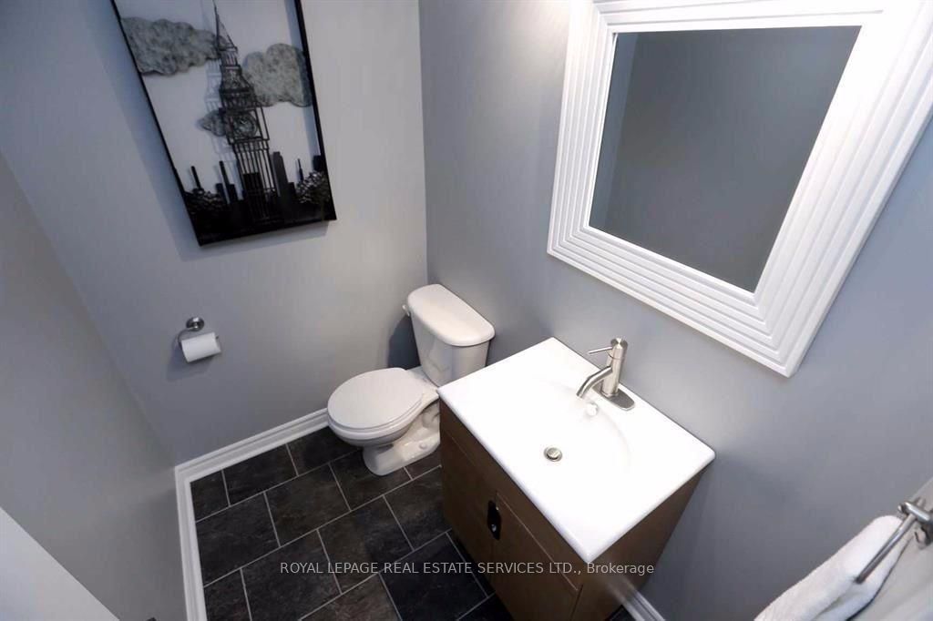 4111 Arbour Green Drive 7 Property Photo 19