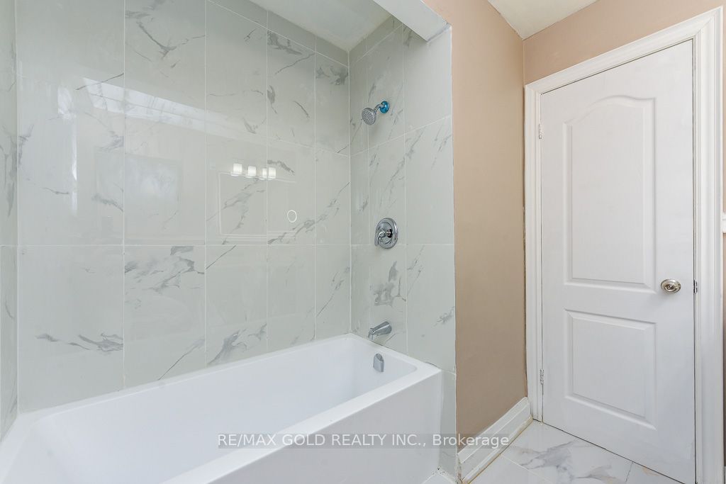 7624 Middleshire Drive Property Photo 22