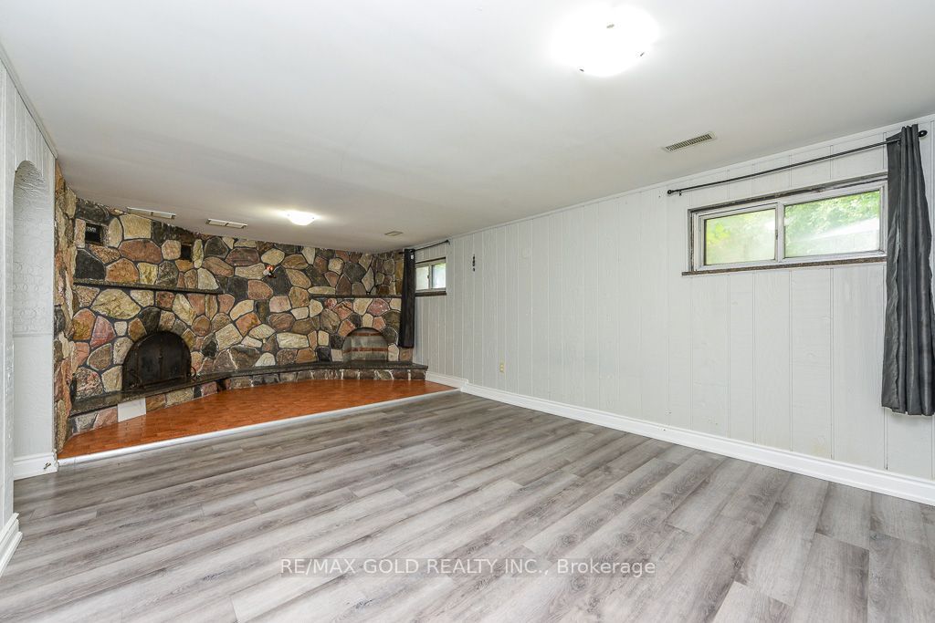 7624 Middleshire Drive Property Photo 40