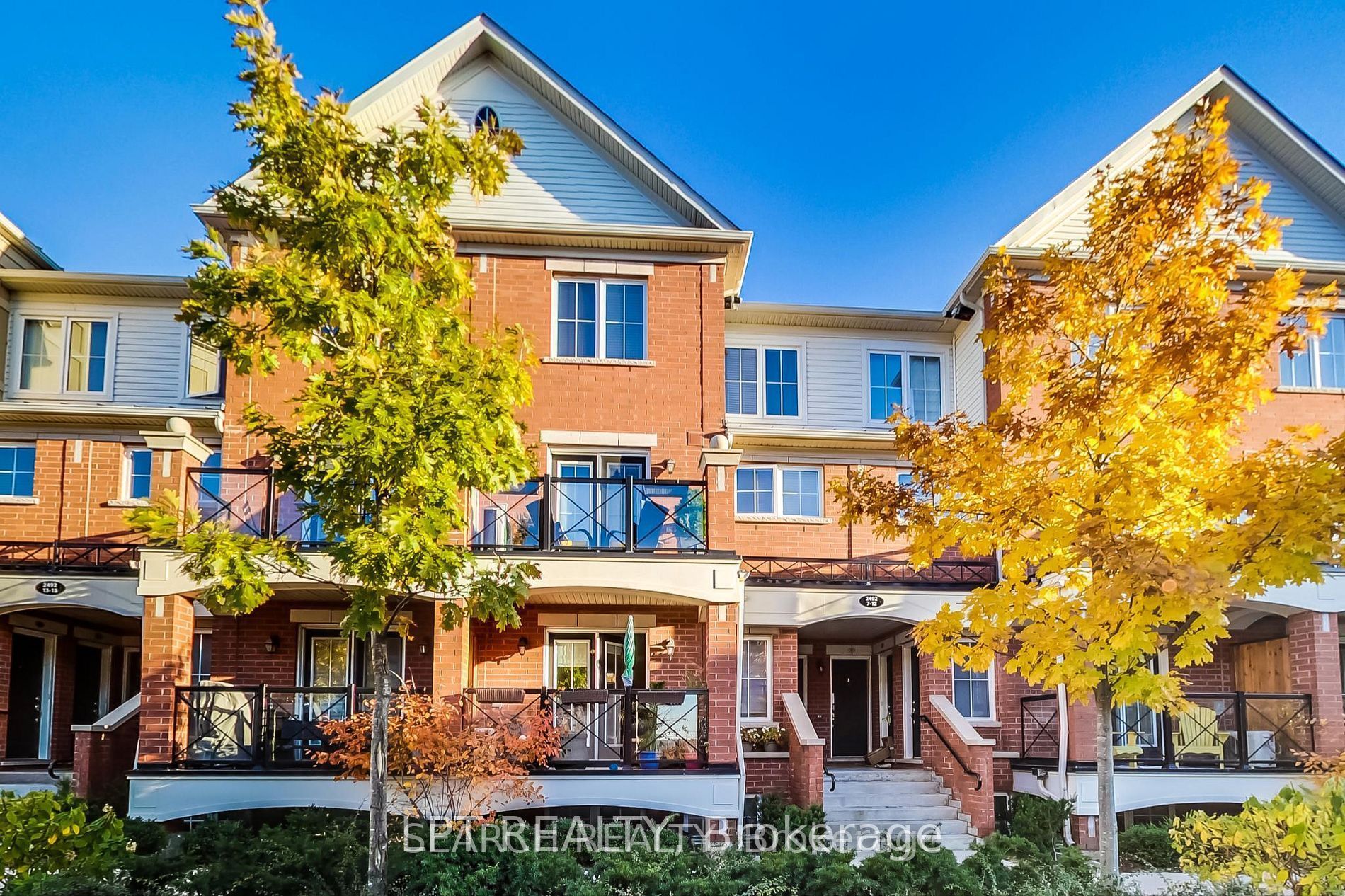 W13677638 Property Photo 1