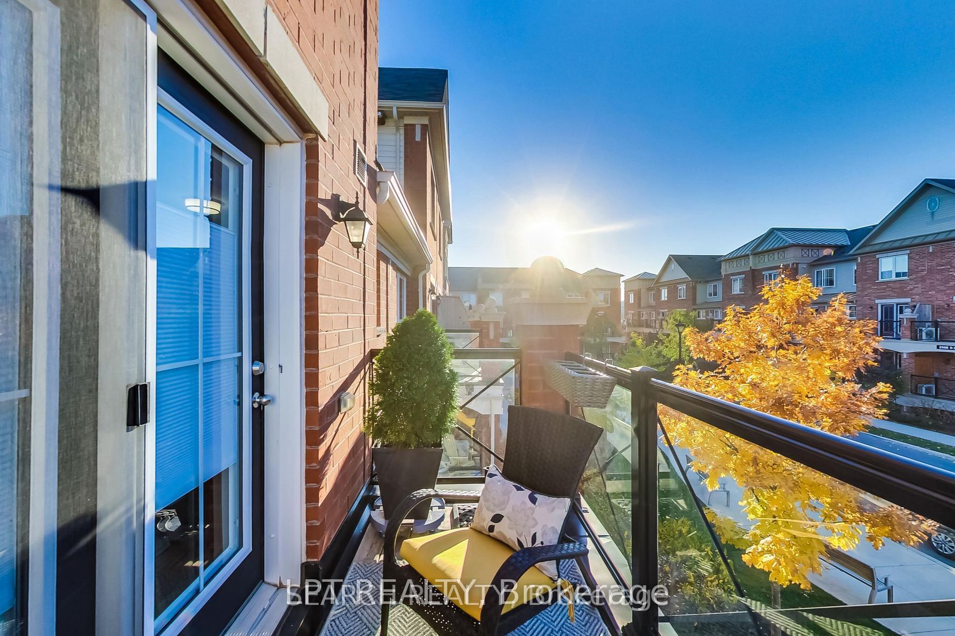 W13677638 Property Photo 24