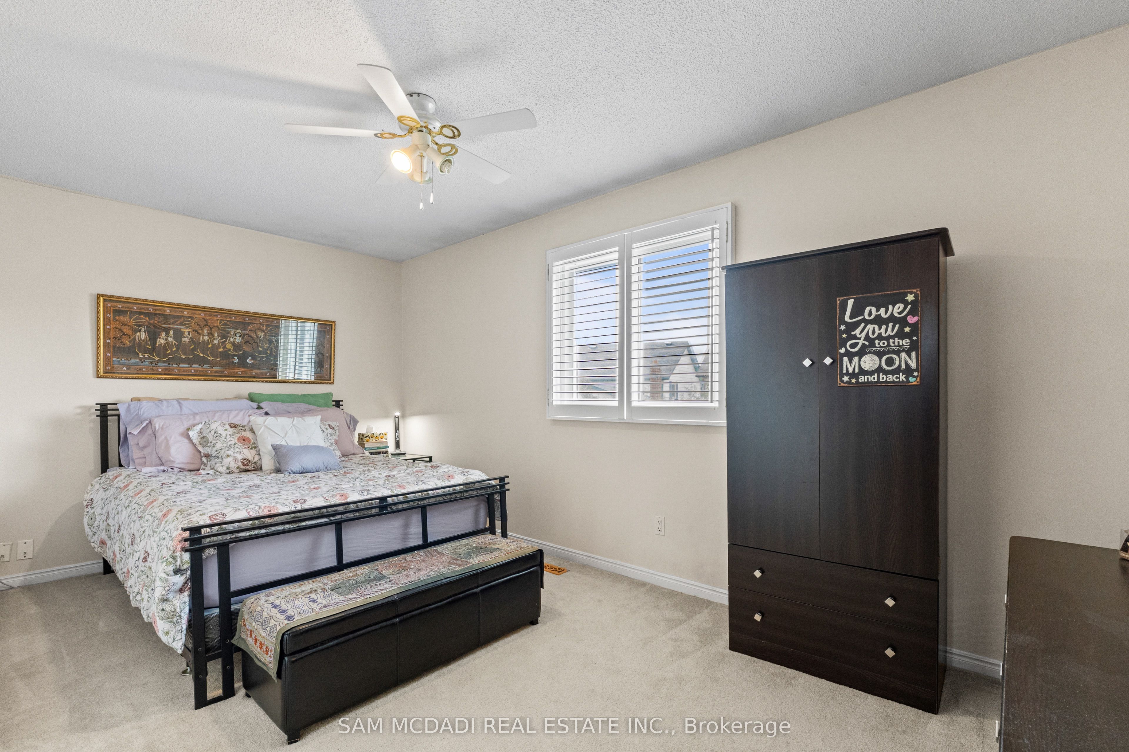 1004 Queensbridge Drive Property Photo 19
