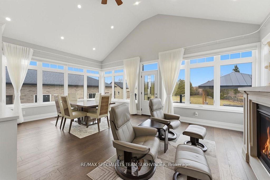 12463 Eighth Line Property Photo 14