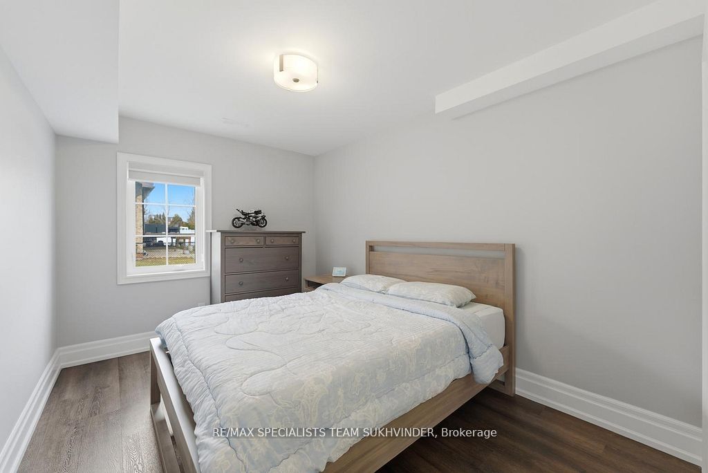 12463 Eighth Line Property Photo 36