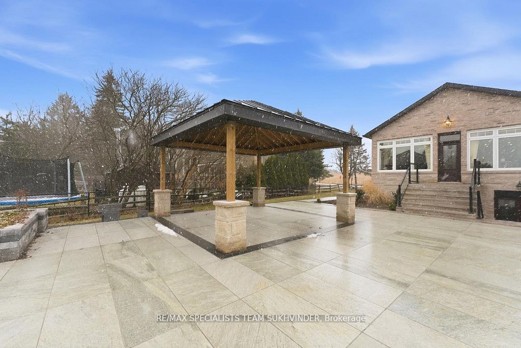 12463 Eighth Line Property Photo 44