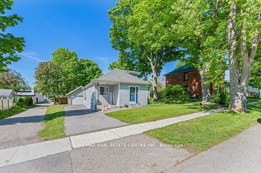 44 Willow Street S Property Photo 2