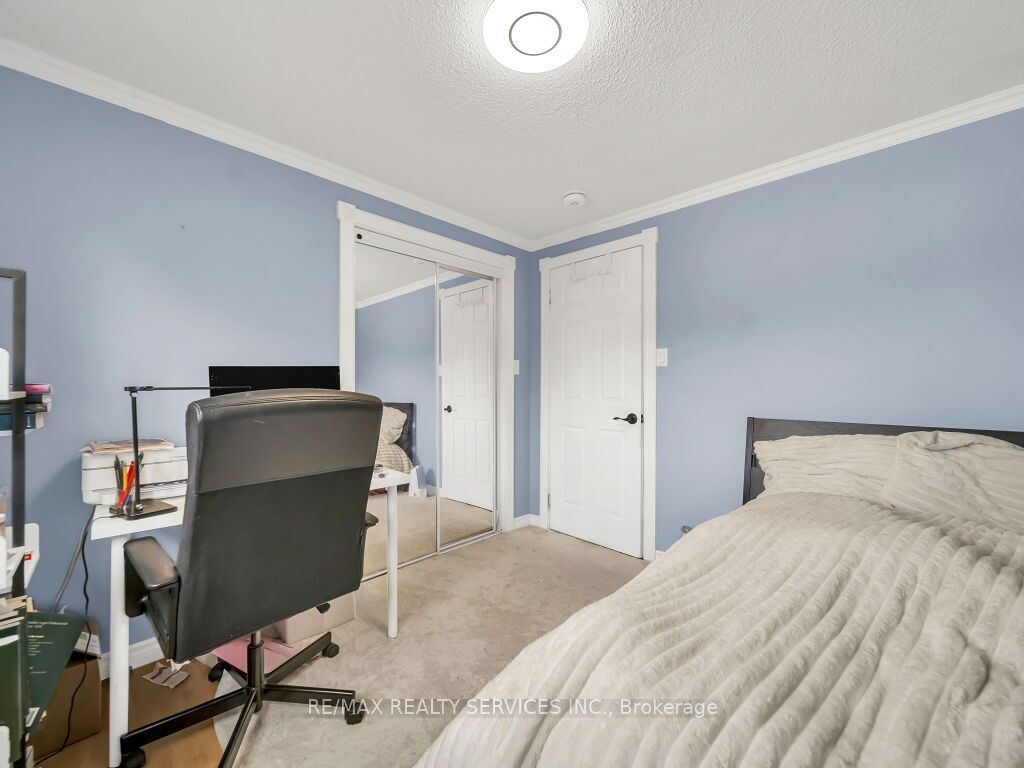 3079 Bartholomew Crescent Property Photo 20