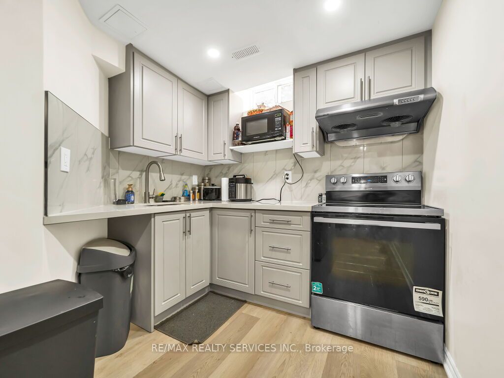 3079 Bartholomew Crescent Property Photo 29