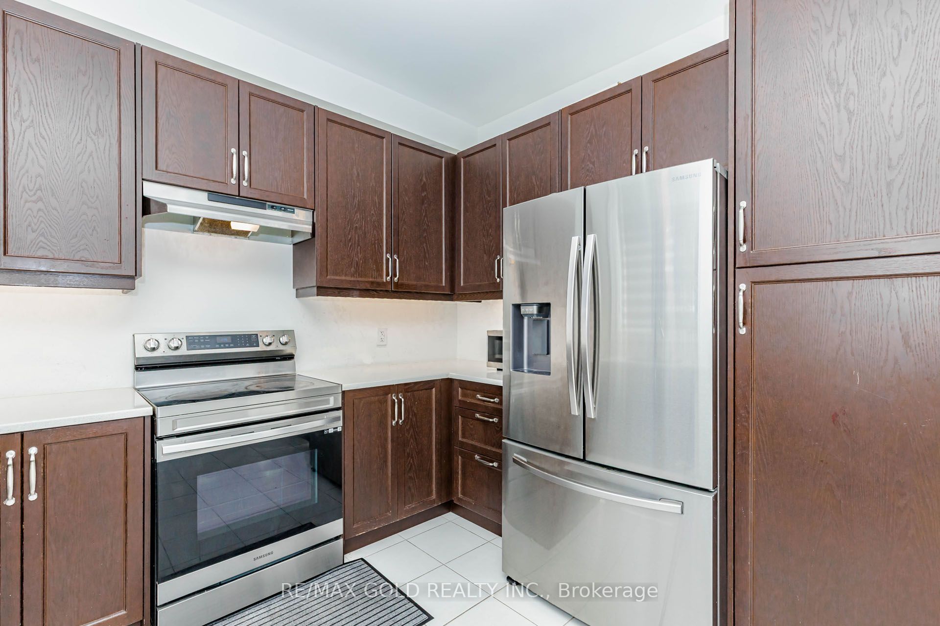 33 Tiger Crescent Property Photo 17