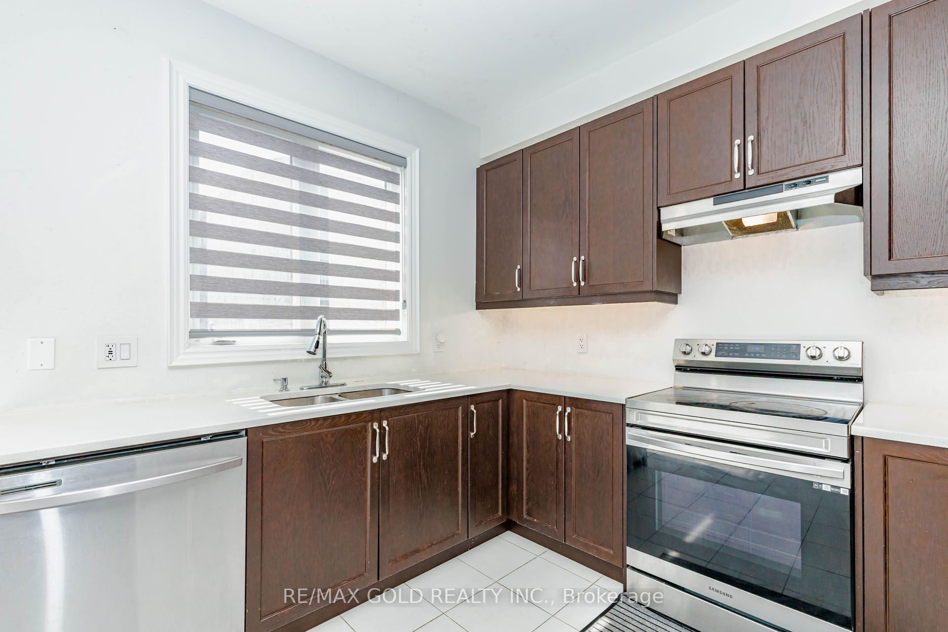 33 Tiger Crescent Property Photo 18