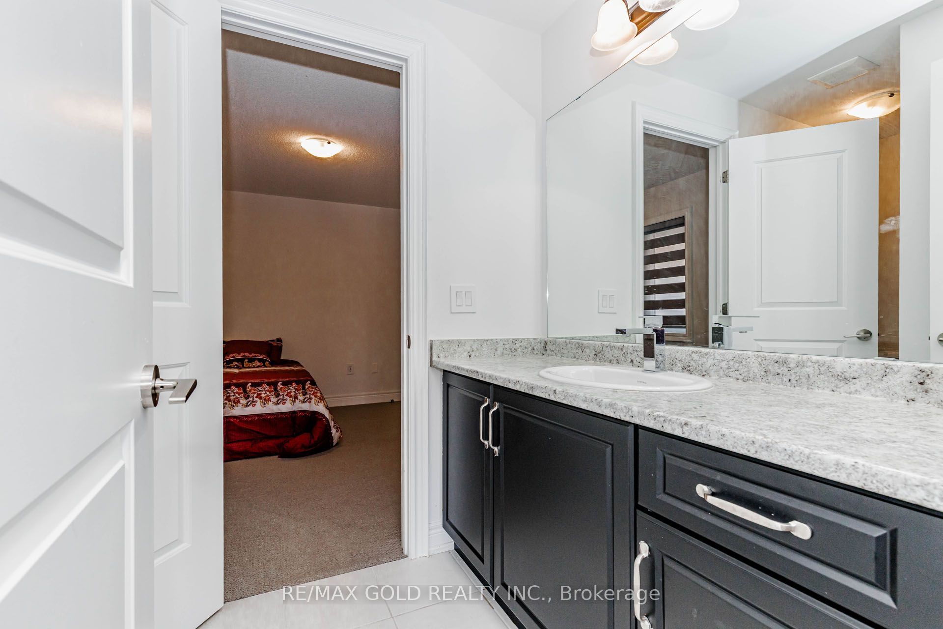 33 Tiger Crescent Property Photo 38