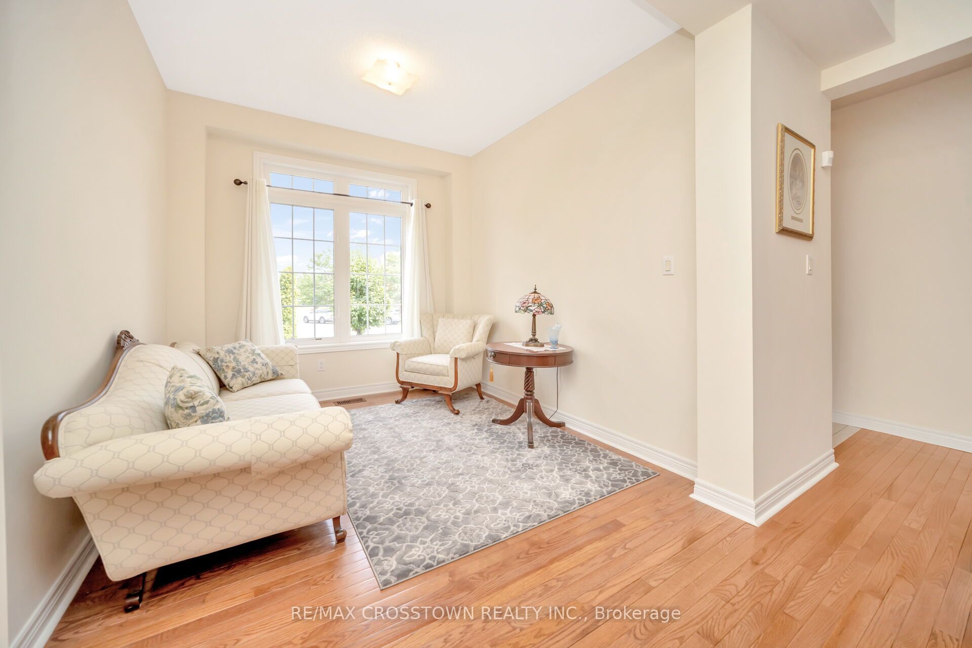67 Sorbonne Drive Property Photo 6
