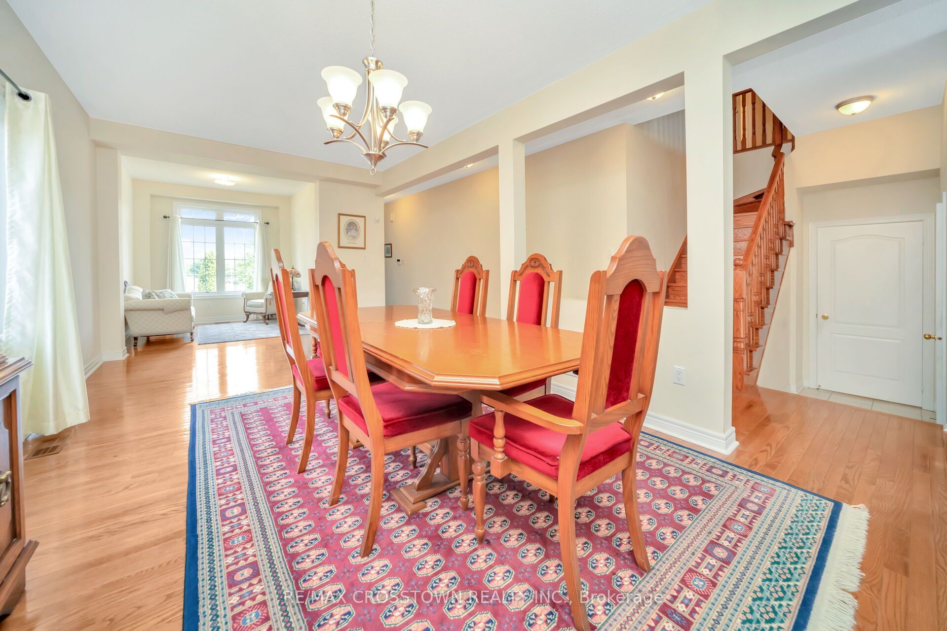 67 Sorbonne Drive Property Photo 9