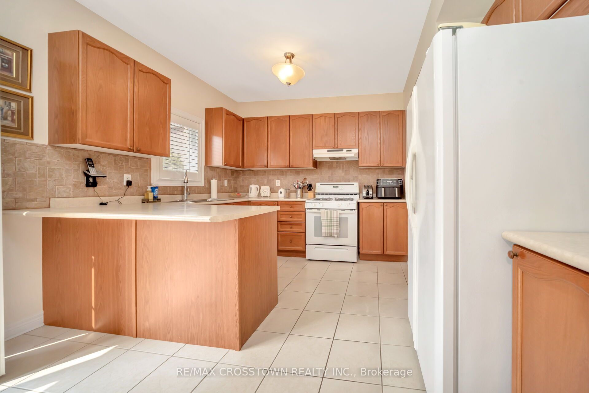 67 Sorbonne Drive Property Photo 12
