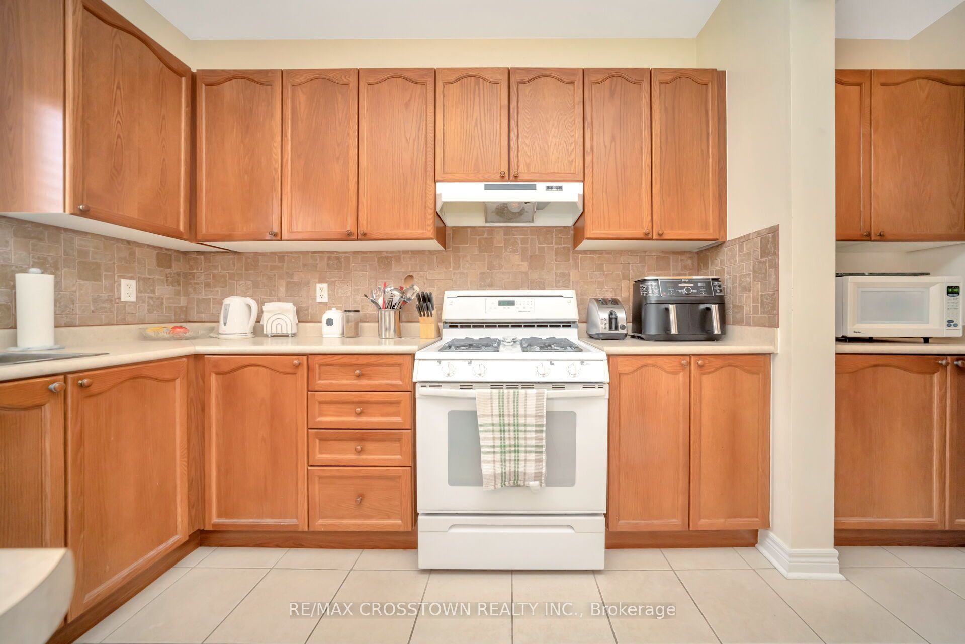67 Sorbonne Drive Property Photo 13
