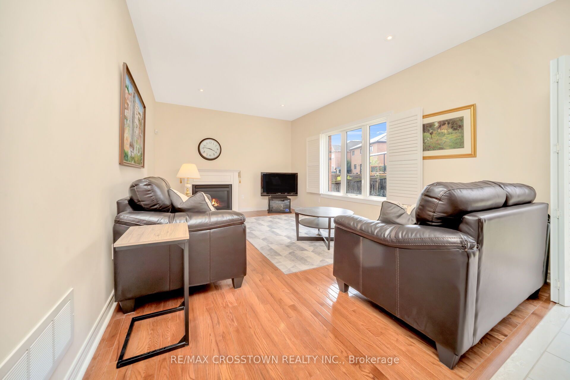 67 Sorbonne Drive Property Photo 18
