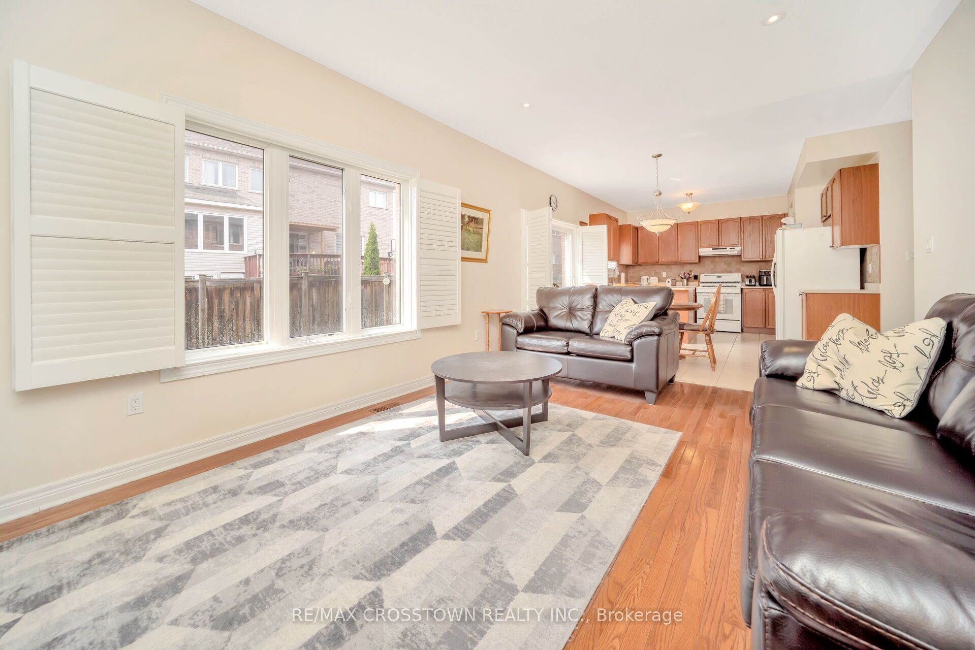 67 Sorbonne Drive Property Photo 20