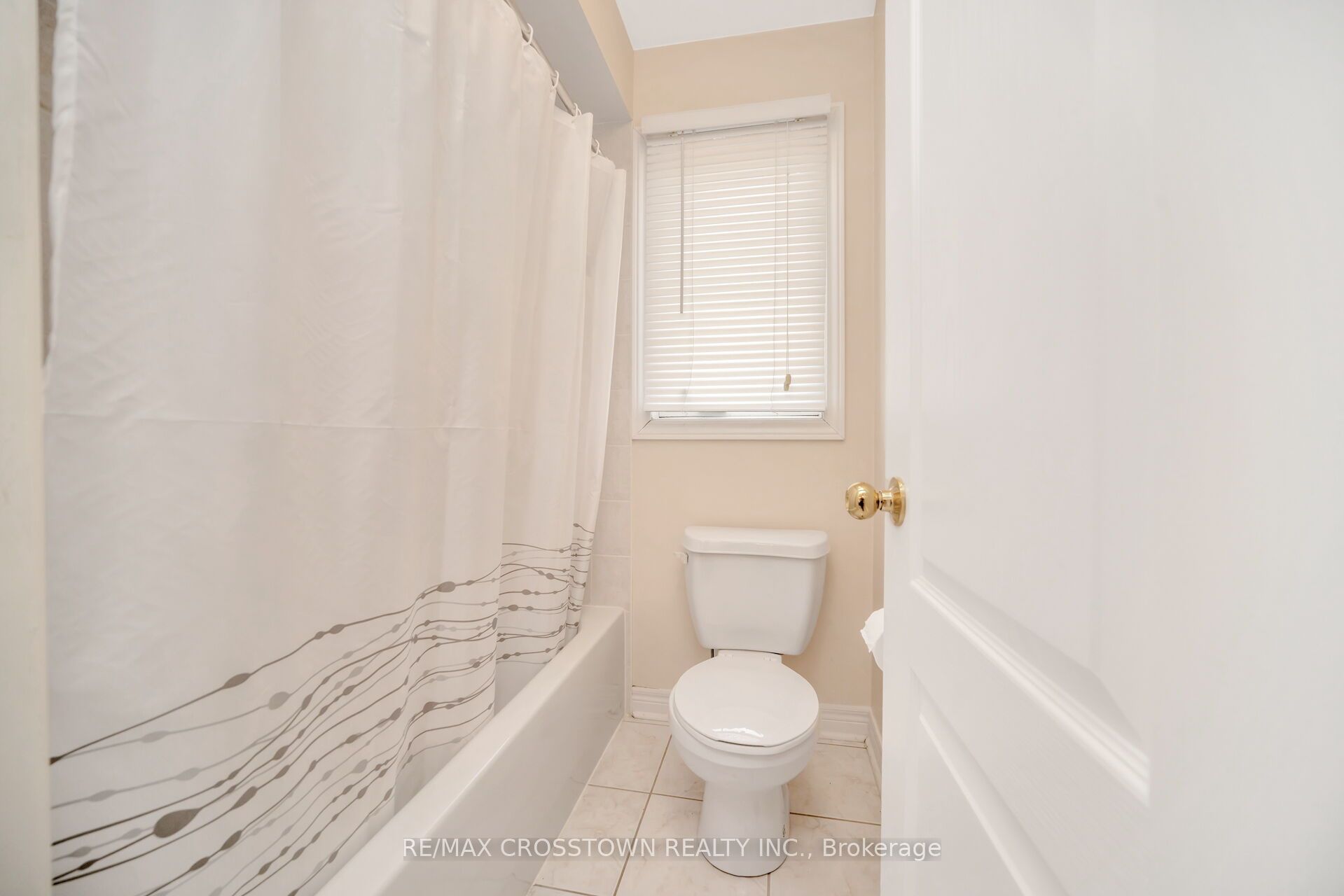 67 Sorbonne Drive Property Photo 35