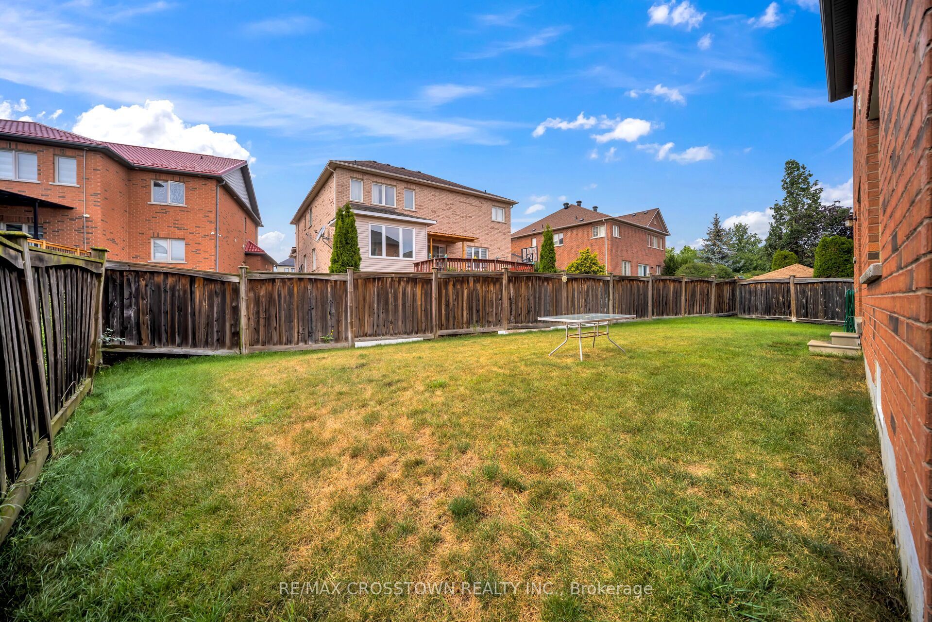 67 Sorbonne Drive Property Photo 47