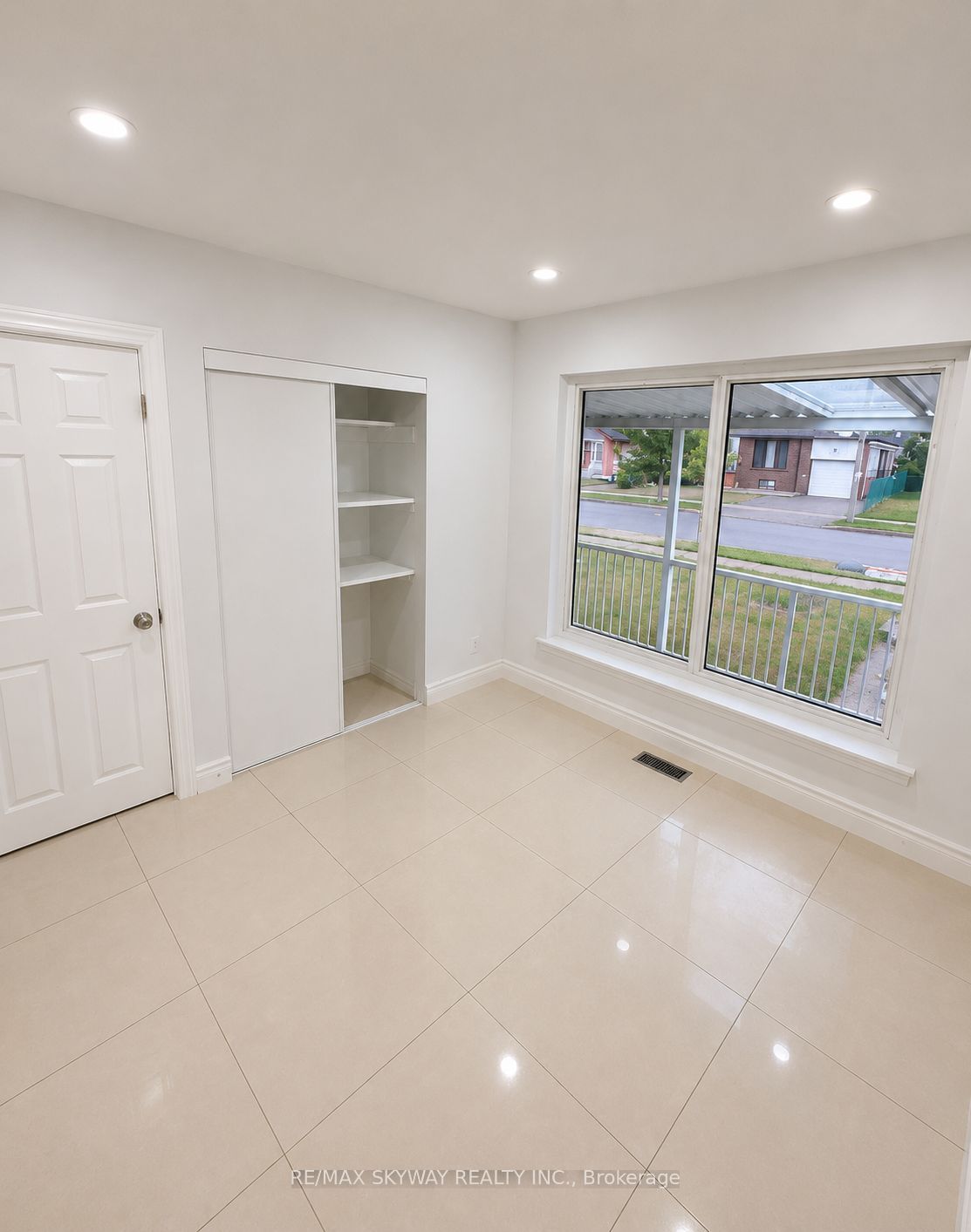 40 Dorward Drive Property Photo 4