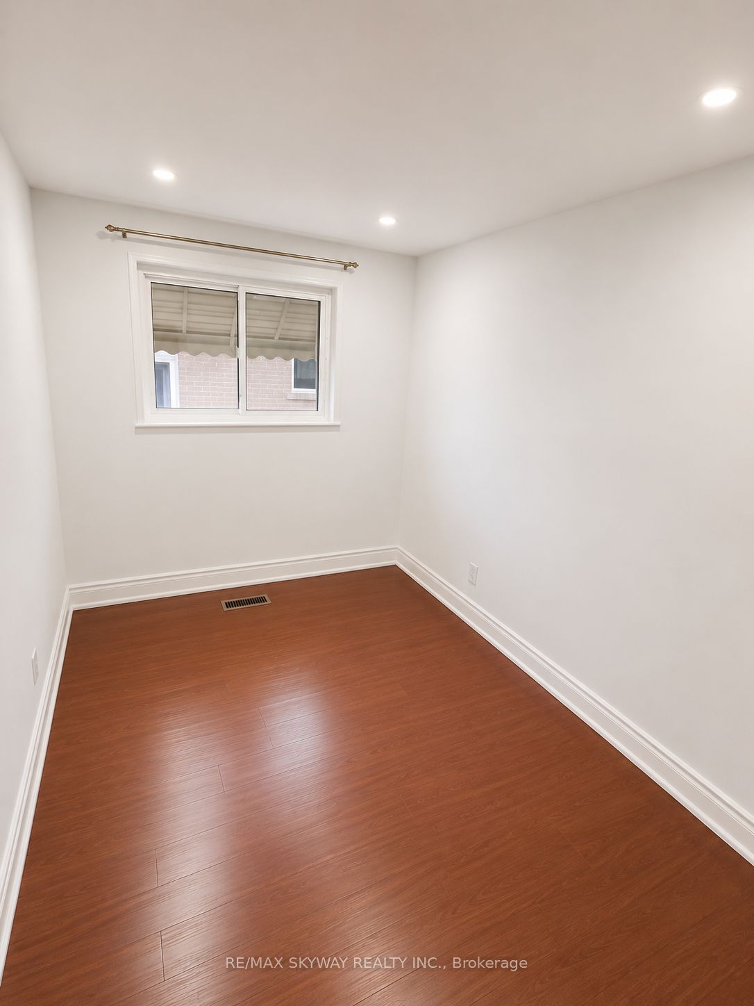 40 Dorward Drive Property Photo 7