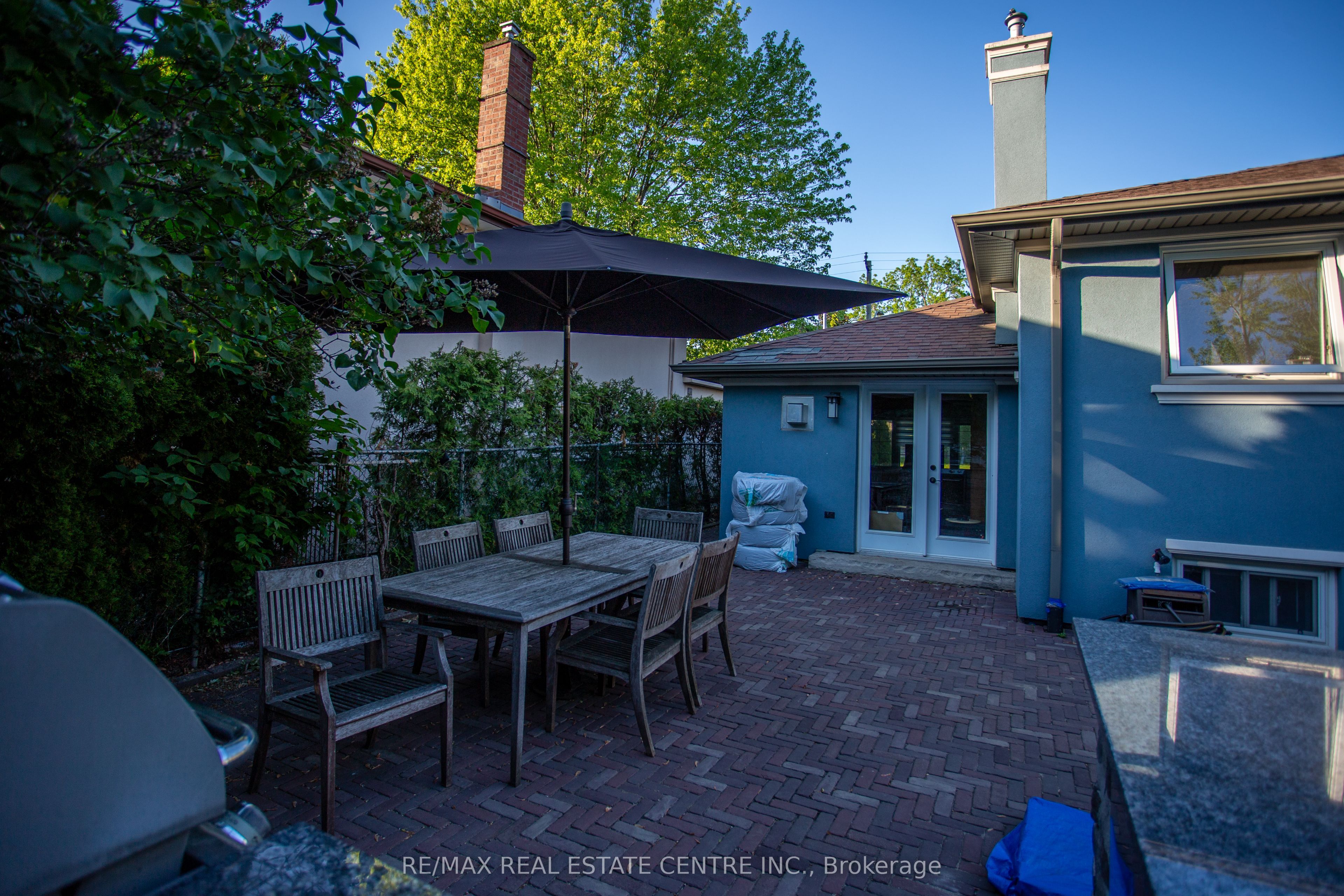 2450 Edenhurst Drive Property Photo 27