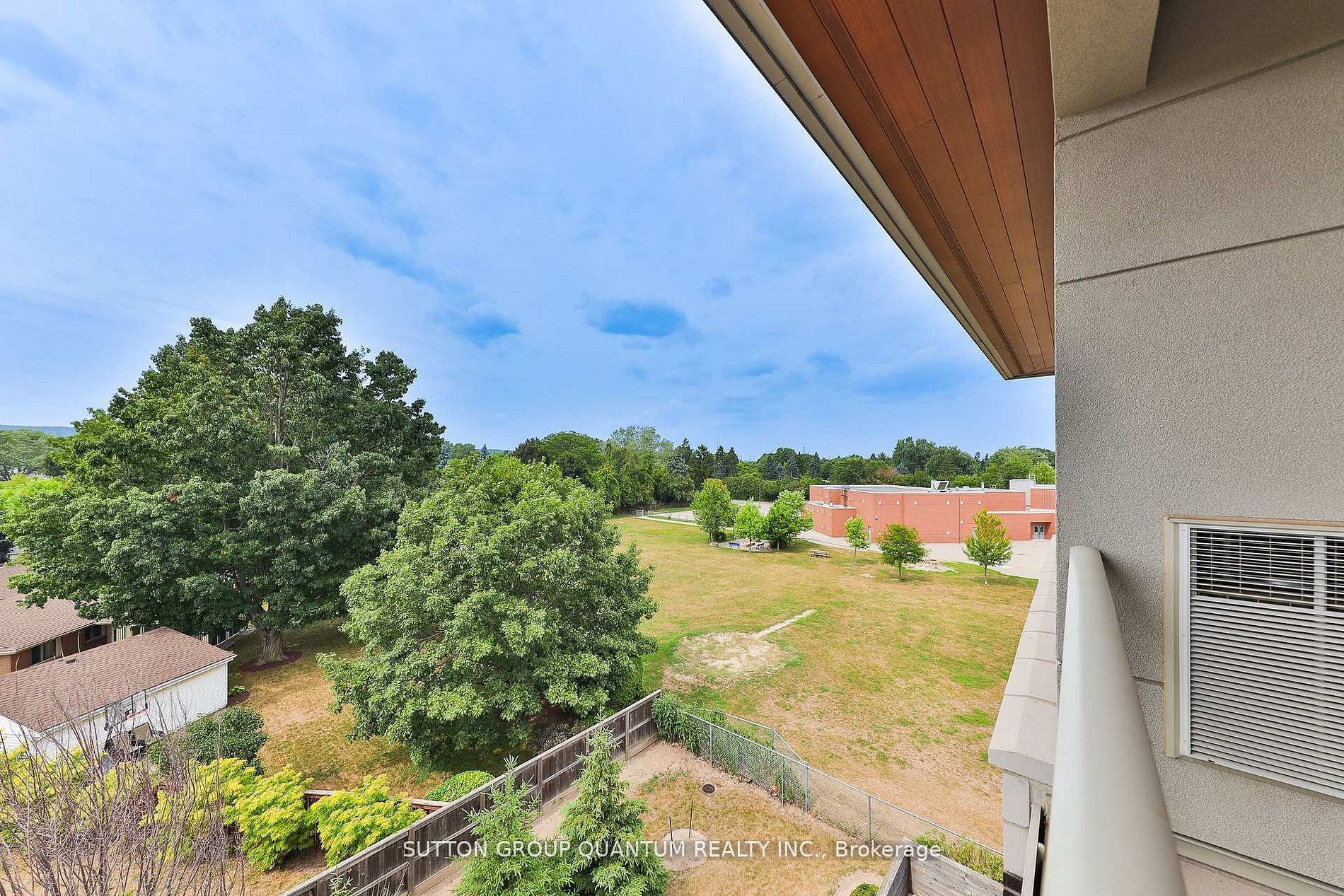 457 Plains Road E 418 Property Photo 40