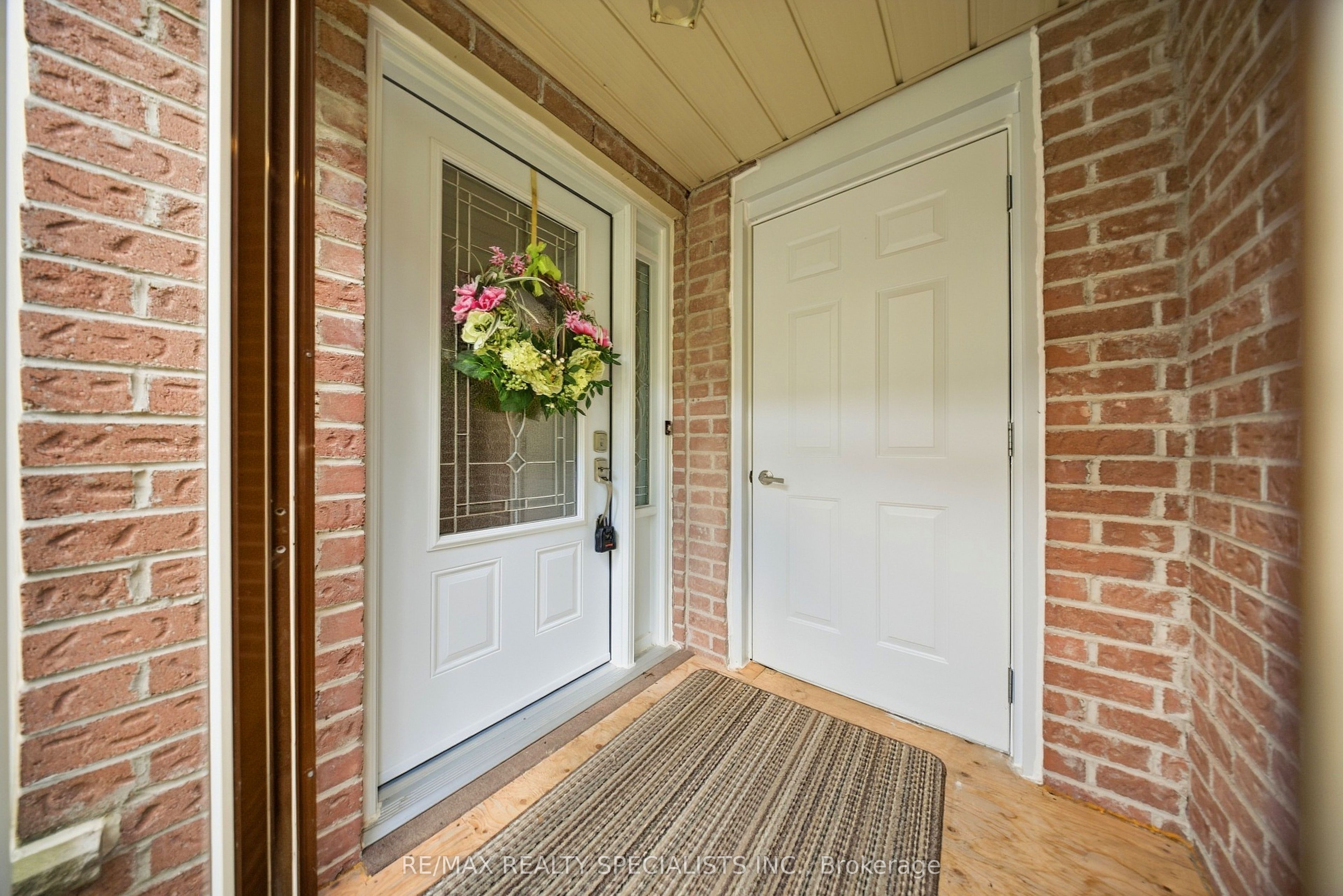 358 Erin Street Property Photo 6