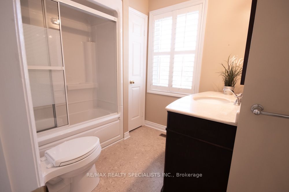 358 Erin Street Property Photo 29