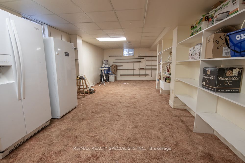 358 Erin Street Property Photo 31