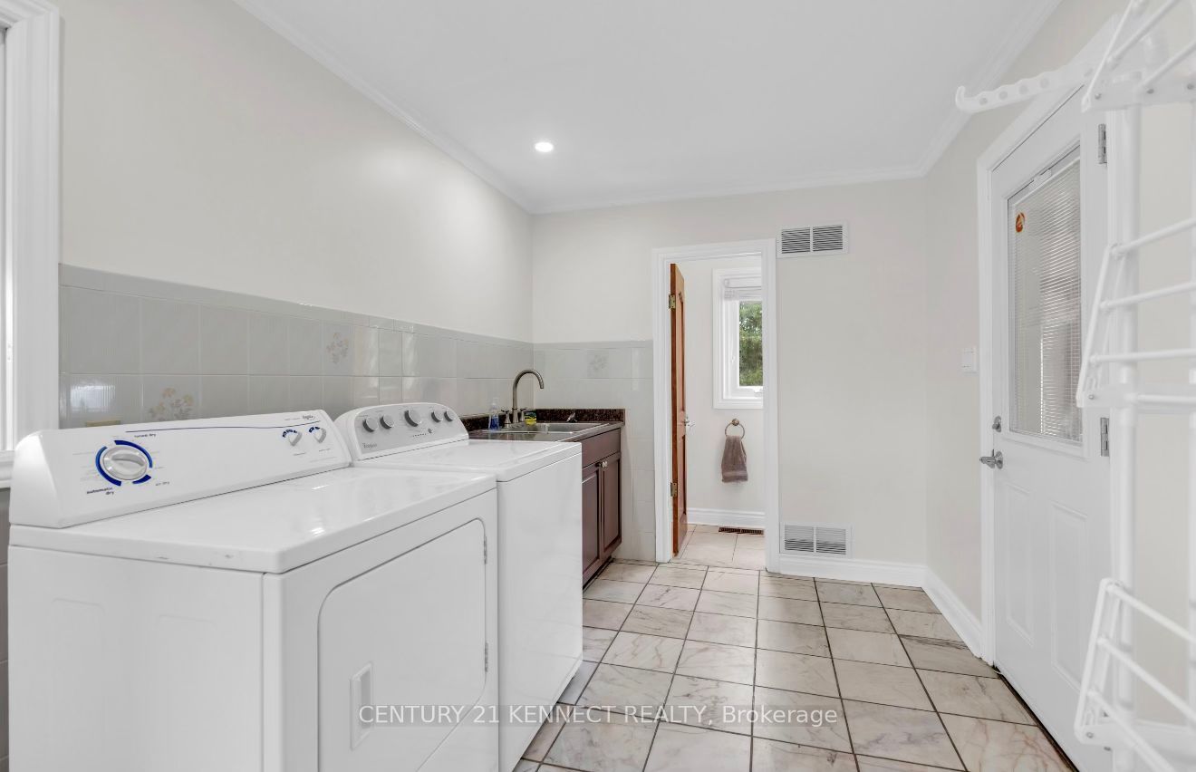 14146 Crewsons Line Property Photo 23