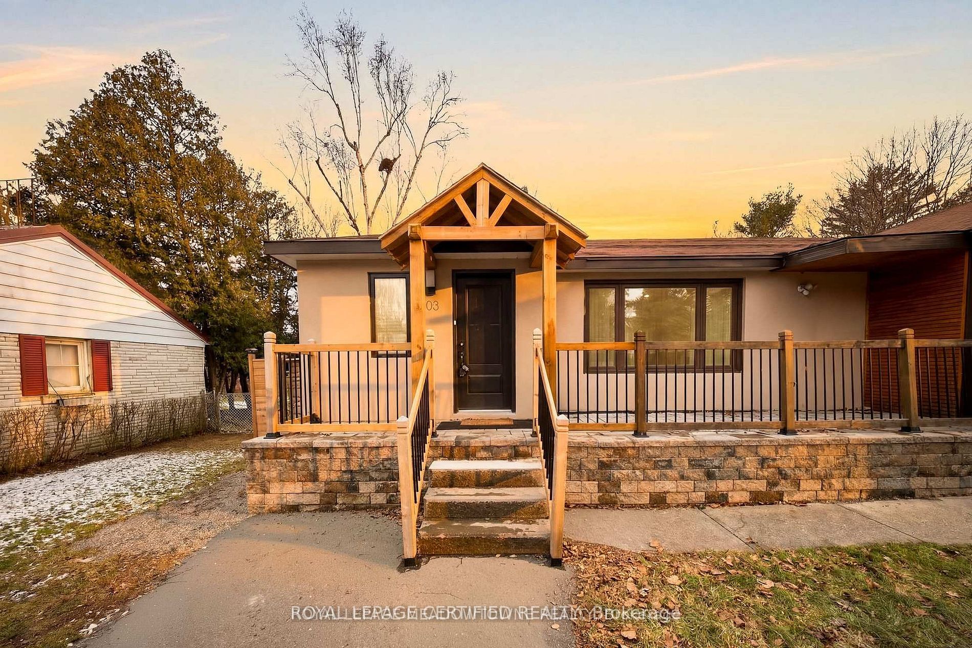 208 Glen Oak Drive Property Photo 8