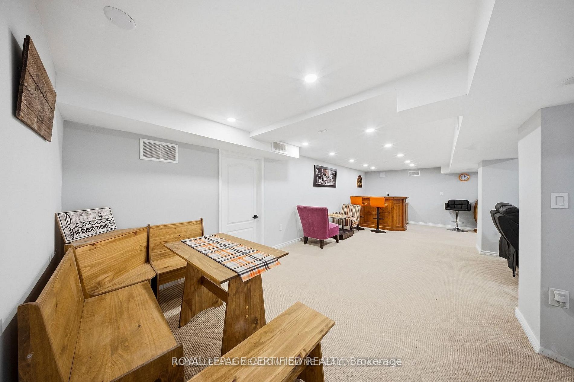 208 Glen Oak Drive Property Photo 39