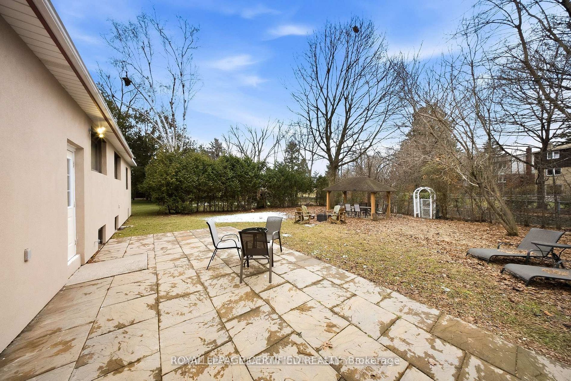 208 Glen Oak Drive Property Photo 43