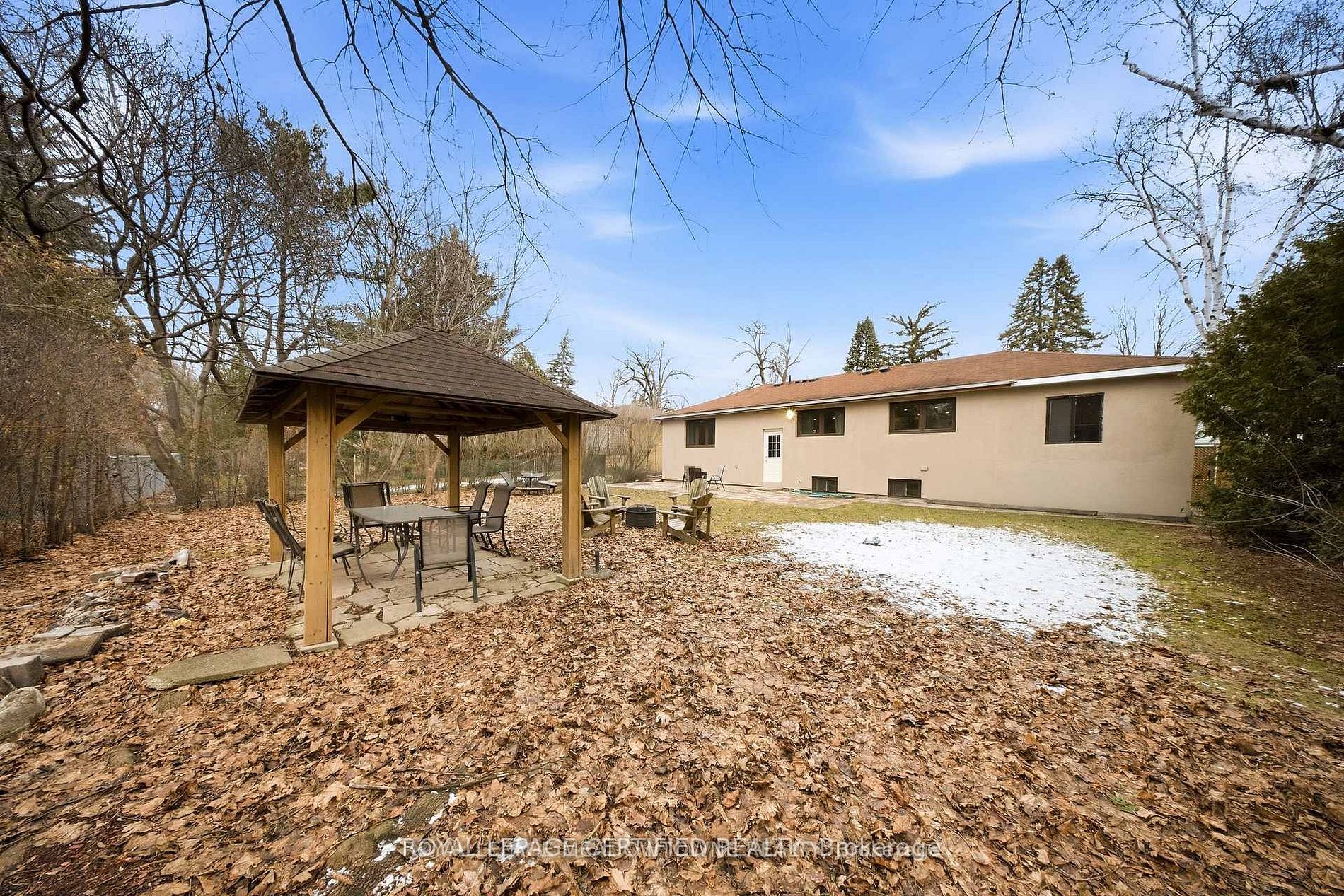 208 Glen Oak Drive Property Photo 46