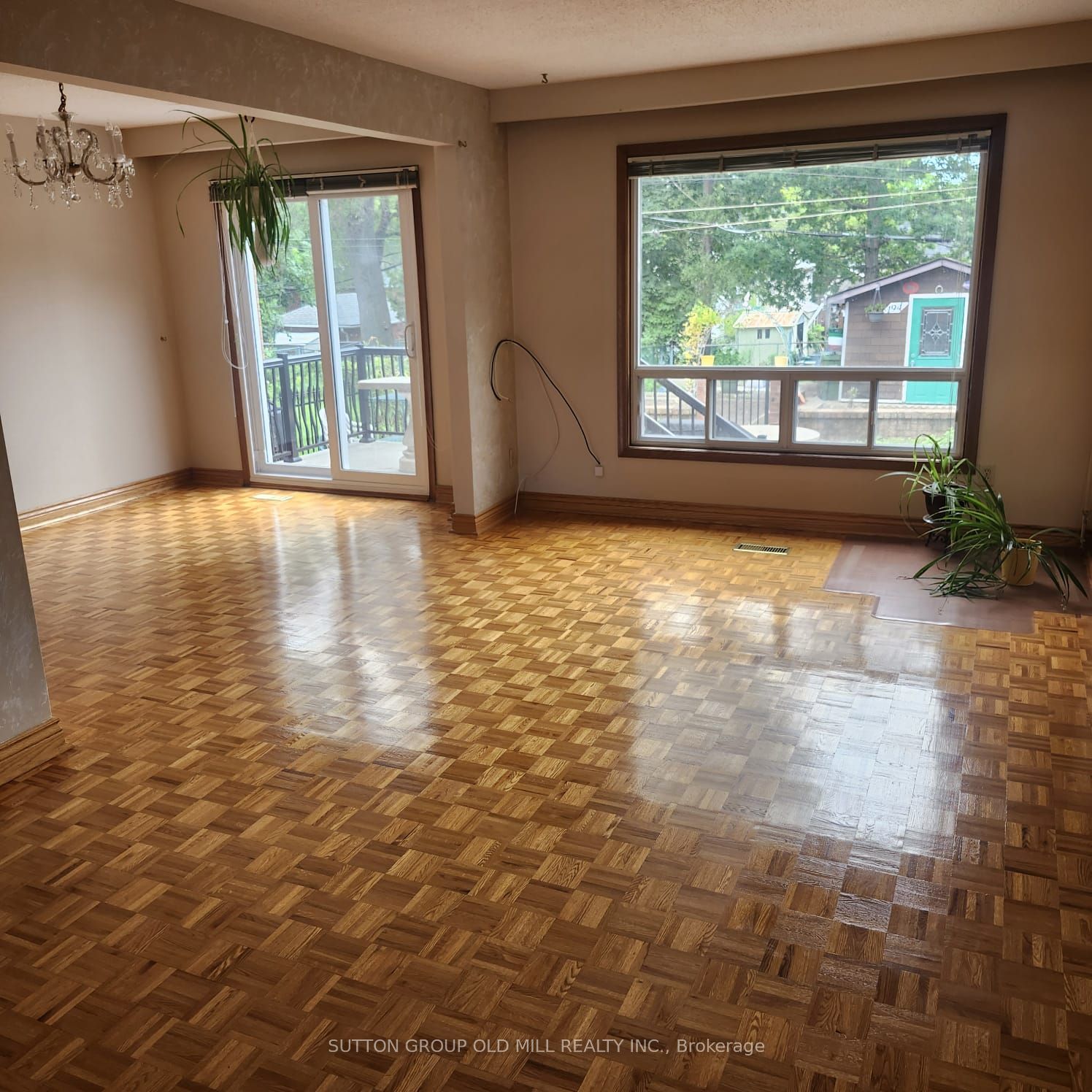 194 Beta Street Property Photo 4