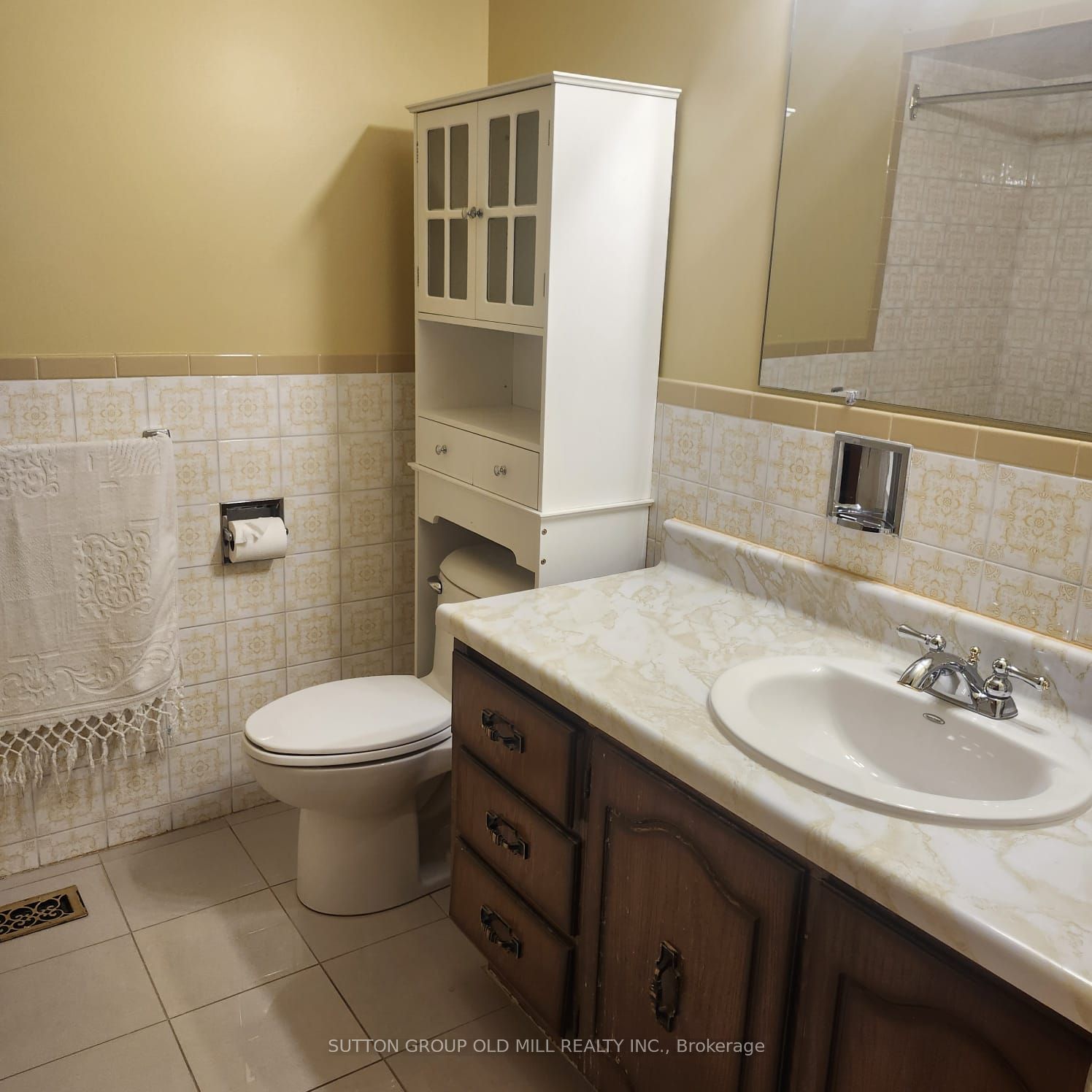 194 Beta Street Property Photo 15